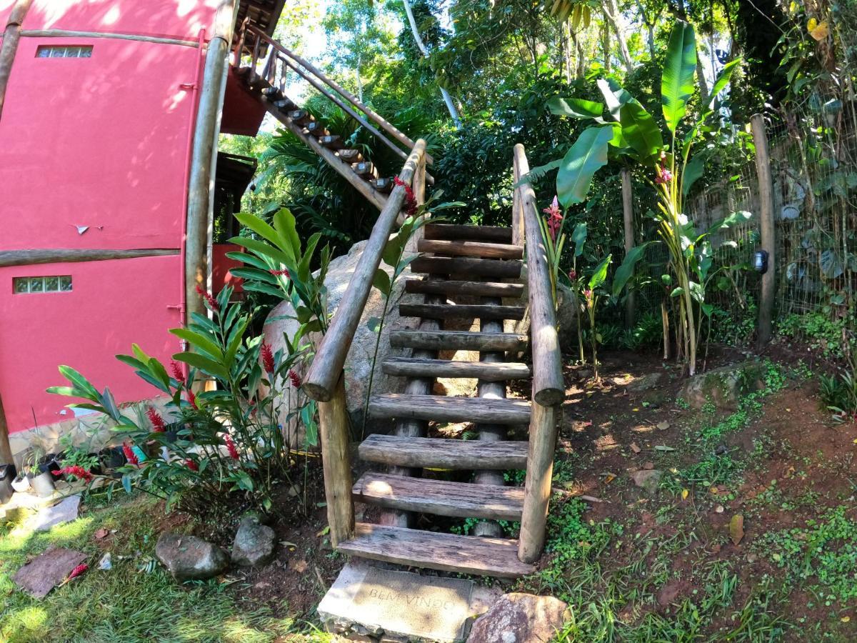 Chale E Manaca Ubatuba